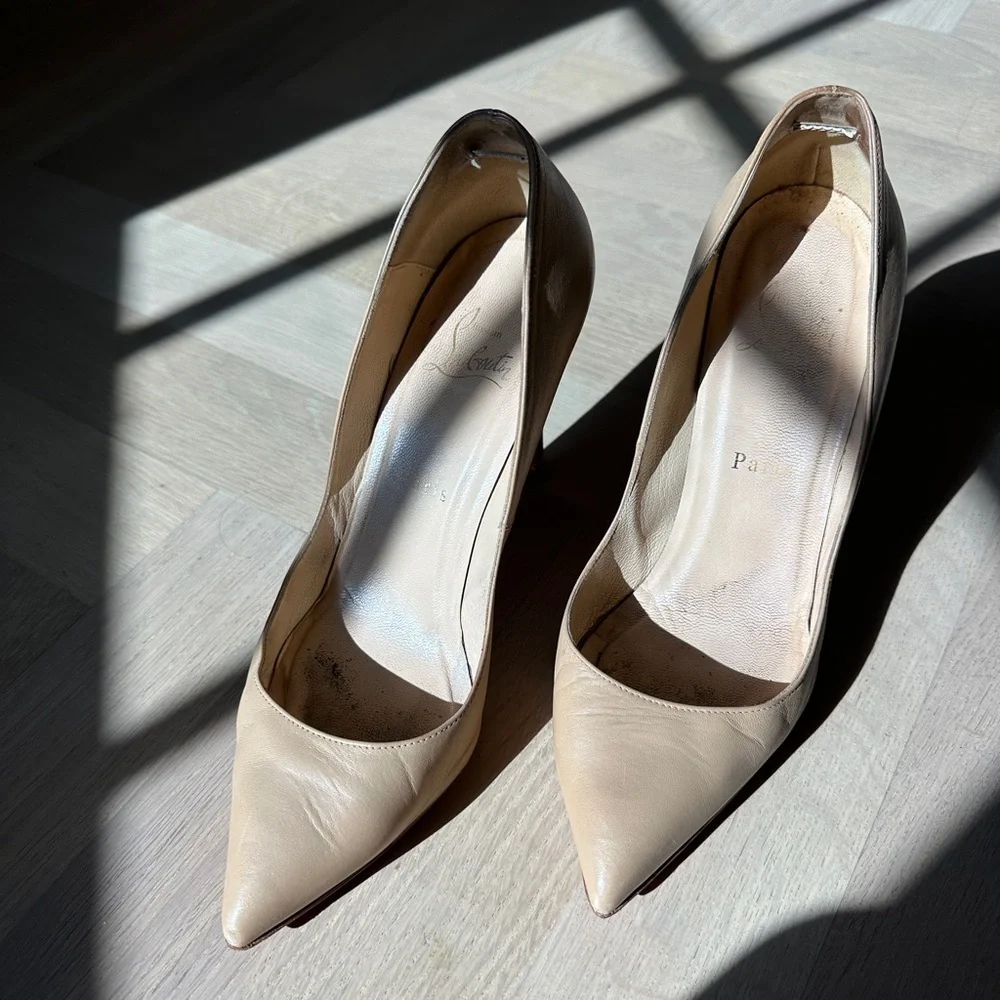 Christian Louboutin Apostrophy Pump
100 mm Pumps - Nappa leather - Blush - Picture 2 of 7